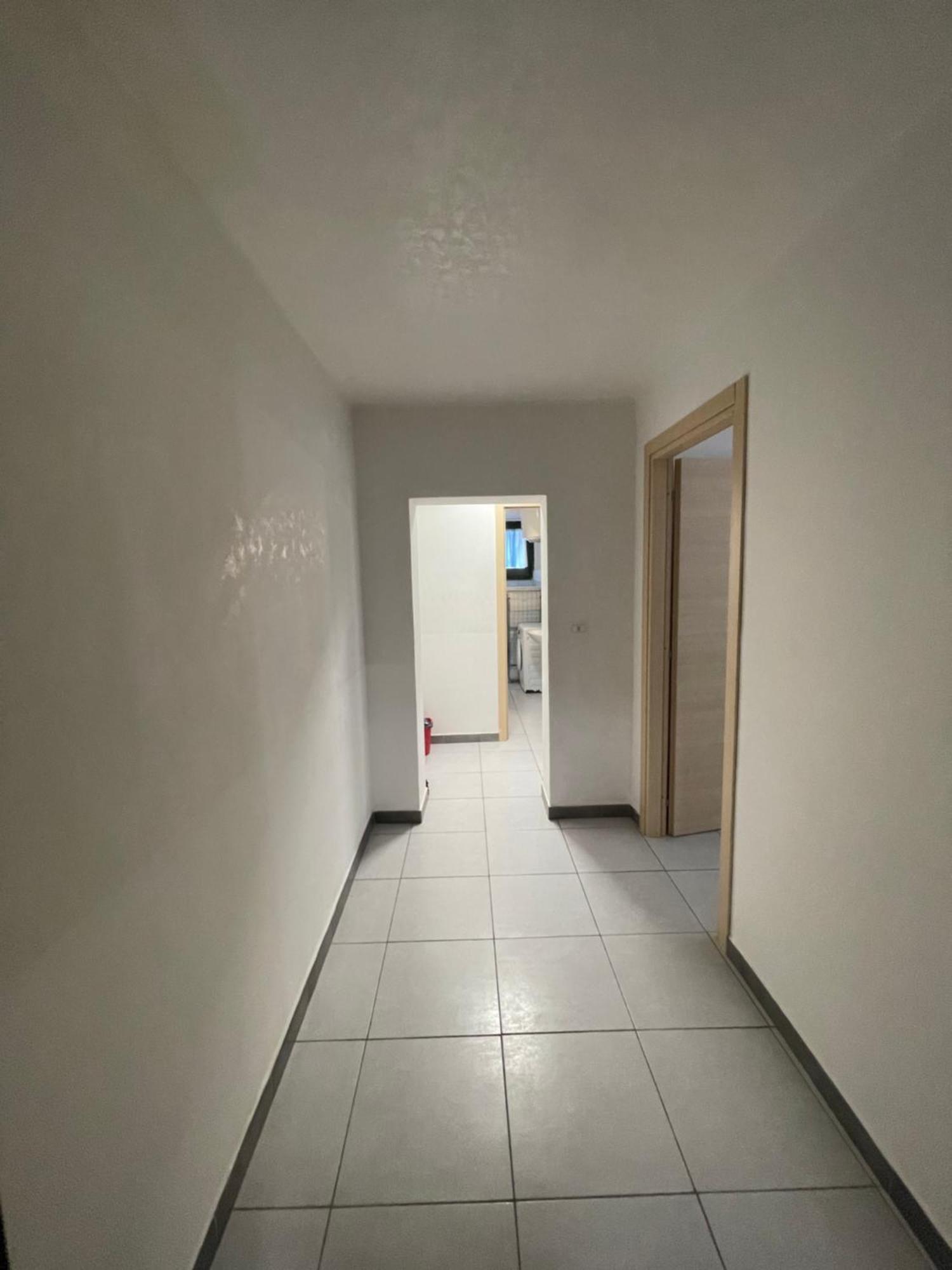 Le Stanze Di Max Bed & Breakfast Termoli Bagian luar foto