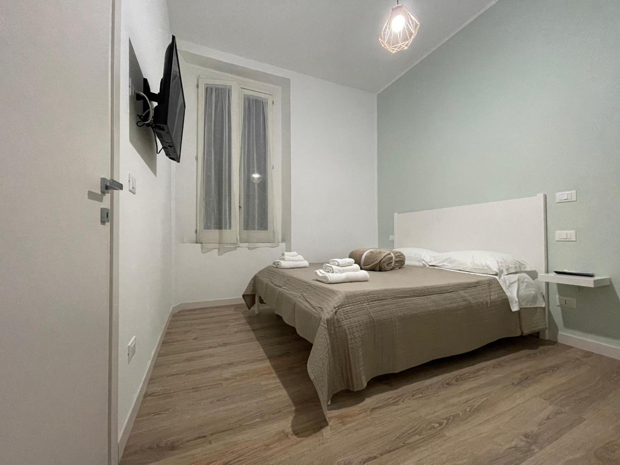 Le Stanze Di Max Bed & Breakfast Termoli Bagian luar foto