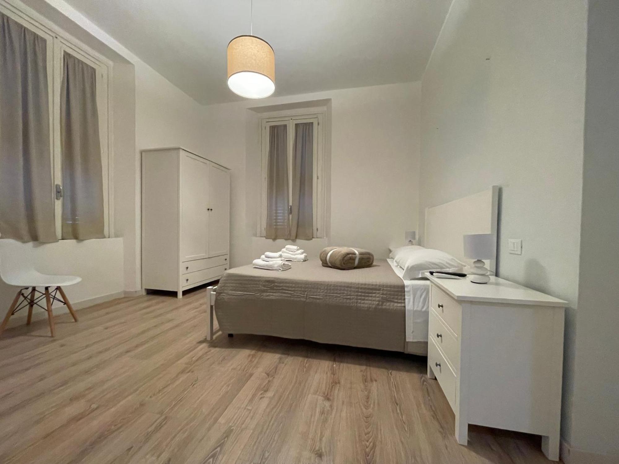 Le Stanze Di Max Bed & Breakfast Termoli Bagian luar foto