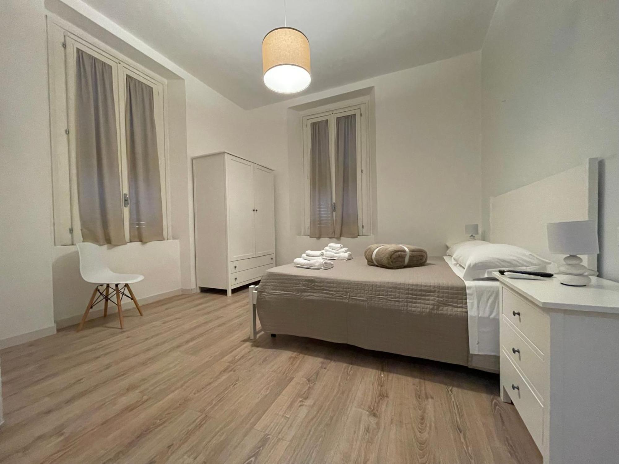 Le Stanze Di Max Bed & Breakfast Termoli Bagian luar foto
